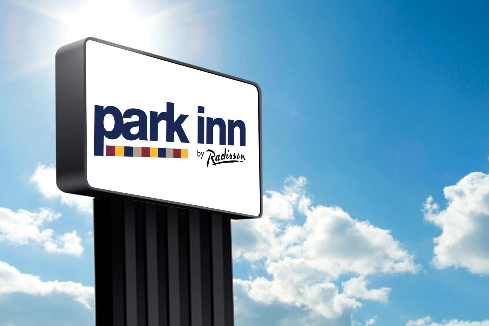 Park Inn By Radisson Уолнат-Крик Экстерьер фото