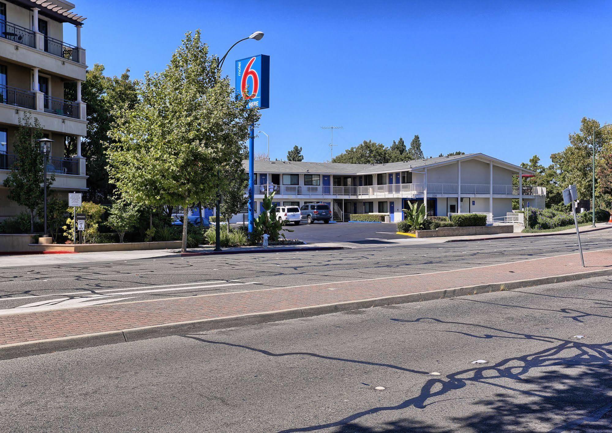 Park Inn By Radisson Уолнат-Крик Экстерьер фото